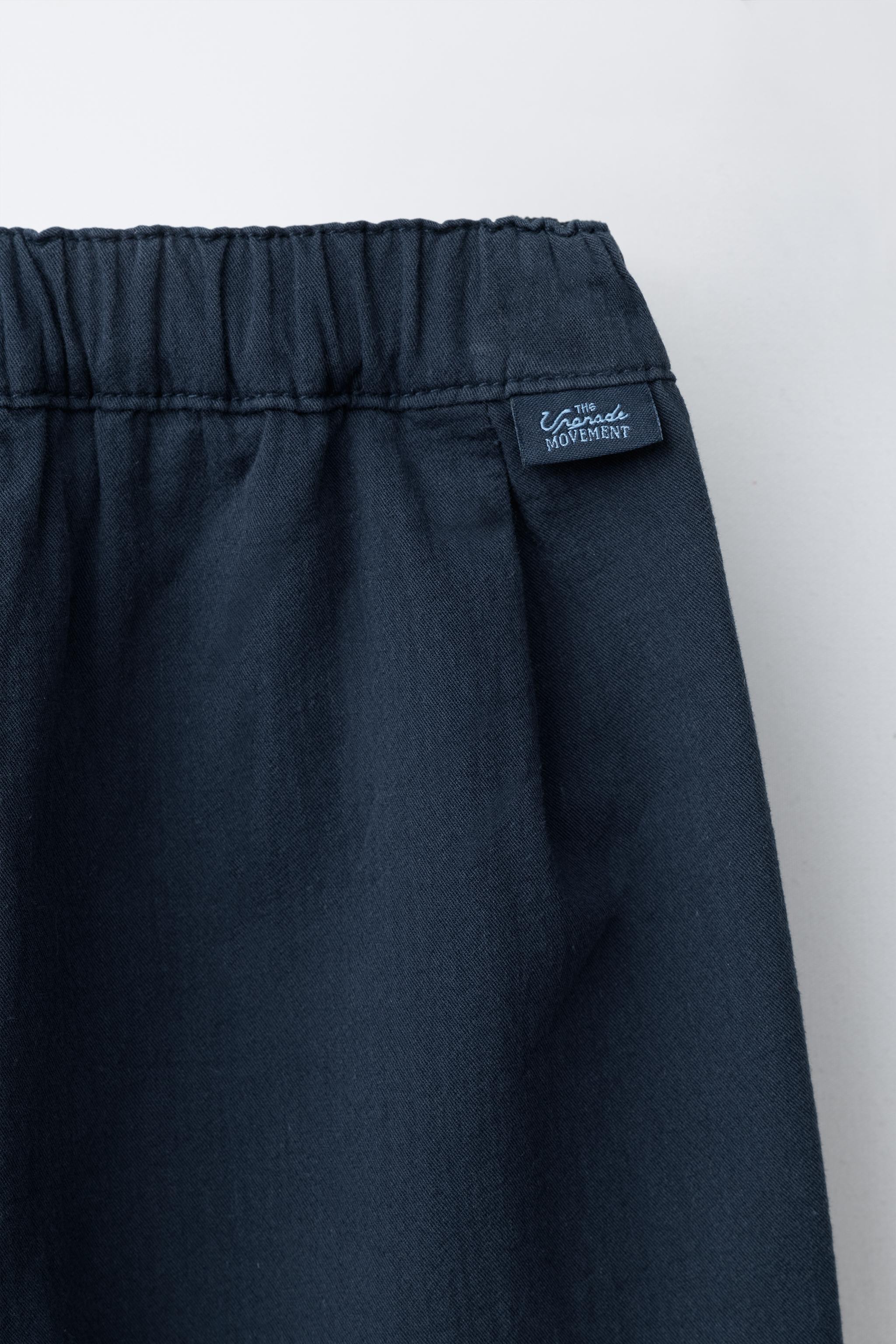 PANTALON DROIT AVEC POCHES